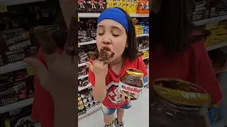 ELA ABRIU A NUTELLA NO MERCADO !!! #shorts #figuritaloshorts