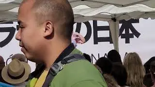 アイドル　スペイン人 Japanese cultural event in Granada, Spain, featuring a woman performing a dance.
