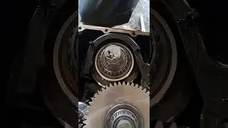 #Mechanic #Bobcat #B730# JBC #Engine #Gear  😳🤔  #