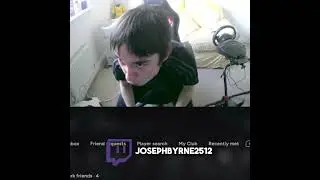 The mic is demolish after getting a sub #streamclips #twitch #subs #microphone #smallstreamer
