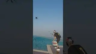 Прыжок с Address Beachfront в Дубае / wakeskate base jump