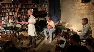 Joko Magic - Qamar Live @ Bienna Session - Caf&eacute; Lit&eacute;raire in Biel, Switzerland