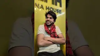 #comedy #varshachoudhariofficial #bollywoodmusic #funny #mrsanjaycomedy #fun #memes #bollywoodsongs