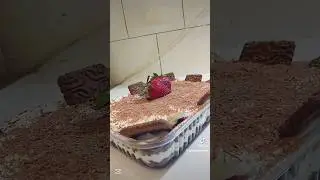 #PostreExpress #PostresF&aacute;ciles #RecetasR&aacute;pidas #FoodShorts #CocinaEnMinutos #PostreDeFrutilla