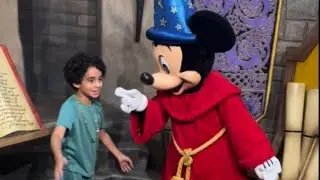 I Meet Mickey In Hollywood Studios&hellip;.