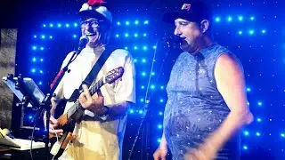 Baile de Natal. Noite de Apresentar um dos autores da Música O Cassino é Bom
