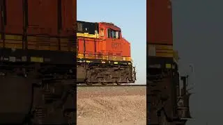 TRAIN SHORTS #00992 / EB STACK TRAIN DAGGETT 2-4-2026 #workingrigs #railroad #automobile