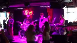 Born to Run Dizzy Lizard @ The Red Lion NYC 8.25.2025