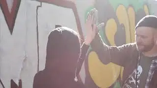 Estetiska programmet m&aring;lar graffiti ESB17