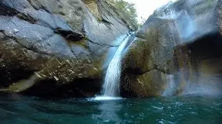 Canyon torrent de Chalamy Verr&eacute;s Chamdepraz Pont St Martin Aoste Italie rivi&egrave;re montagne