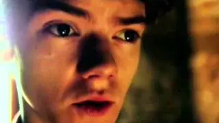Thomas Brodie Sangster reads from 