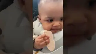 🤣😩 #onthisday #newmom #newparents #firstbite #babyfever