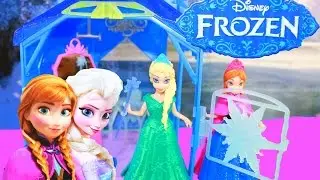Frozen Castle Flip N Switch Disney Princess Ice Palace Magiclip Anna Toy