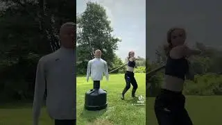 Bobs fart down