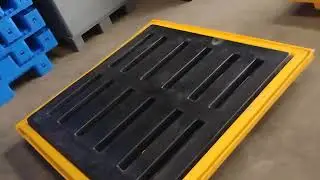 PLASTIC SPILLAGE PALLETS SIZE 1300X1300X200MM CAPACITY 200LTRS