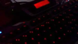 Logitech G15 Revision 2 Gaming Keyboard ~~~ !!! damn excellent with dancing lights!