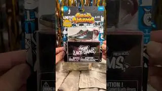 Unboxing SUBWAY SURFERS Lace Jams Collectible Keychains! 👟🗝️ #subwaysurfers #toyunboxing