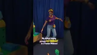 Meekah Pretends to Be an Astronaut in Zero Gravity! 🚀🌙