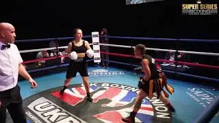 Myrtille Gamain Vs Naomi Weir