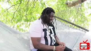 Speaks on growing up in Lake Park. 
