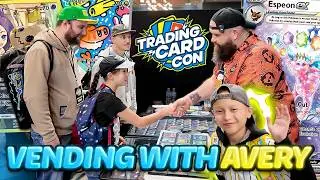 Avery&rsquo;s Back and He&rsquo;s Giving Away EVERYTHING! | Trading Card Con Portland Day 1 | Vendor POV