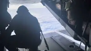 CMV-22 Landing on the Lincoln CVN72