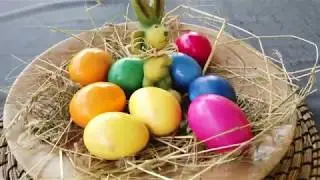 Test: Eier f&auml;rben - Kleckerei an Ostern