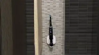 Maximize your bathroom space with Versagrip!🌟🪥 #toothbrushholder #dentaltech #smartbathroom #usa