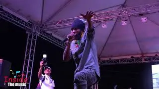 SPRAGGA  BENZ  SENDING A POSITIVE MEASAGE