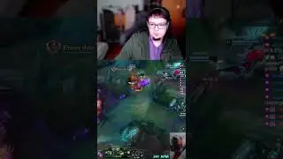 4 MAN KNOCKUP 😵 #shorts #clips #funny #leagueoflegends #riven #montage #phonk #fypシ #outplayed