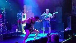 Pigs Pigs Pigs Pigs Pigs Pigs Pigs / Rubbernecker, at the Metro Theatre, Sydney, 15 Dec 2023