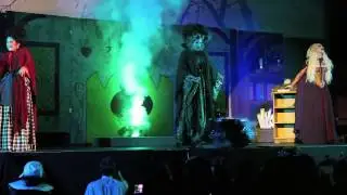 Peaches Christ Hocus Pocus Season of the Witch opening introduction Jinkx Monsoon Ben Dela Creme