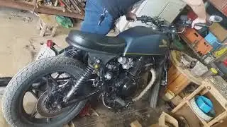 Cb 450 Caf&eacute; Racer ronco direto.