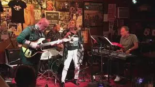 Frank Gambale  -George Whitty