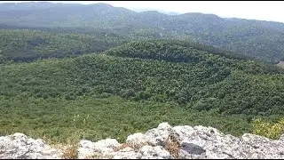 Поднялись на гору Мангуп-Кале в Крыму!