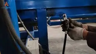 Automatic artificial stone production line installation operation