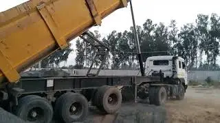 truck 🚒🚛 lover unloading super 20 mm super duper beautiful ❤️❤️ place palwal haryana 😍