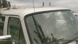 Van window pointlessly smashed as crime increases in Grants Pass Or.