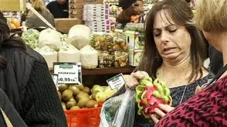 Exotic Fruits Are Selling Out for Rosh Hashana
