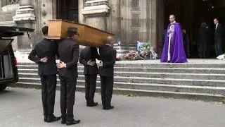 Obs&egrave;ques de Jean Piat &agrave; Paris