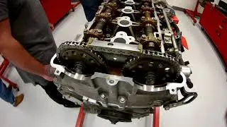 Auto Engine Repair - GM L61 engine Intake and Exhaust Sprockets w/timing chain