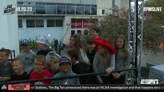 The Ohio State crowd shows a warm welcome for A.J. Hawk & his family 🙌 | The Pat McAfee Show