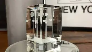 3D-Glasquader mit Berliner Fernsehturm &ndash; Das perfekte Souvenir