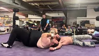 Knuckles vs Thomas Cage w/ Notorious Nate (10/4/25)