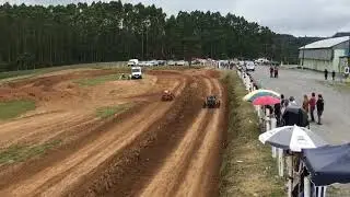Quando o piloto resolve baixar tempo - gaiola cross