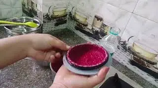Making juice 