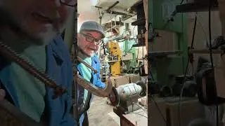 Be sure to LUBE your Screw on that G-Clamp #woodworkingequipment