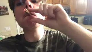 How to Roll and Smoke a Blunt Fast and Easy