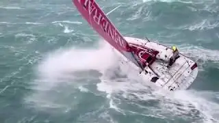 EXTREME sailing 30+ knots