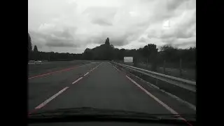 Multi-agent approach for lane detection and tracking